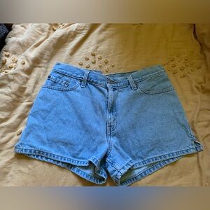 Levis vintage shorts